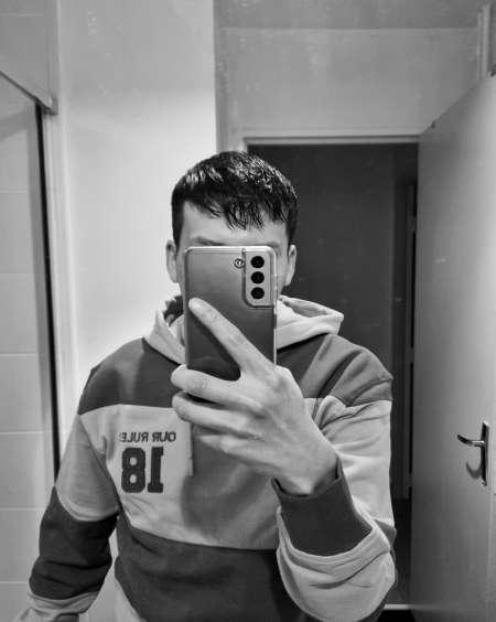 Profil Jh 25 ans cherche femme o jf Belfort — Belfort