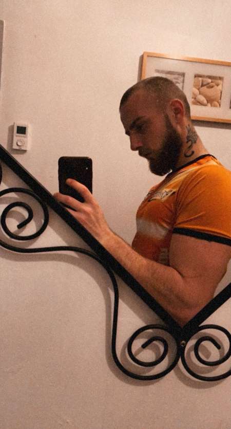 Profil Jeune maître cherche moneyslave — Rouen